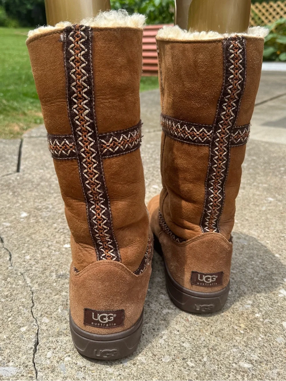 UGG Sunburst Tall Sheepskin Suede Boots Size 10 Chestnut Embroidered Braid EUC